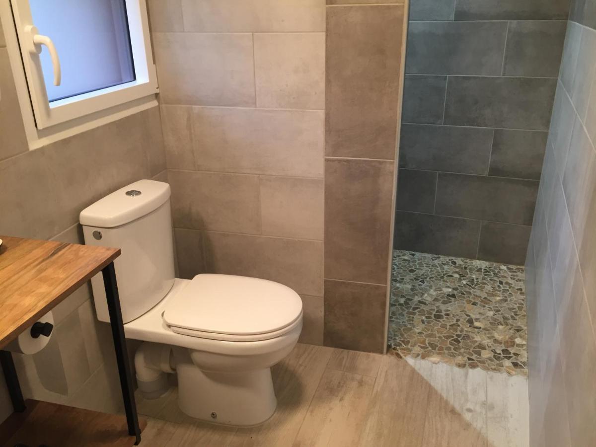 Gite De Gazelle Chambres D'Hote La Vacquerie-et-Saint-Martin-de-Castries Ngoại thất bức ảnh