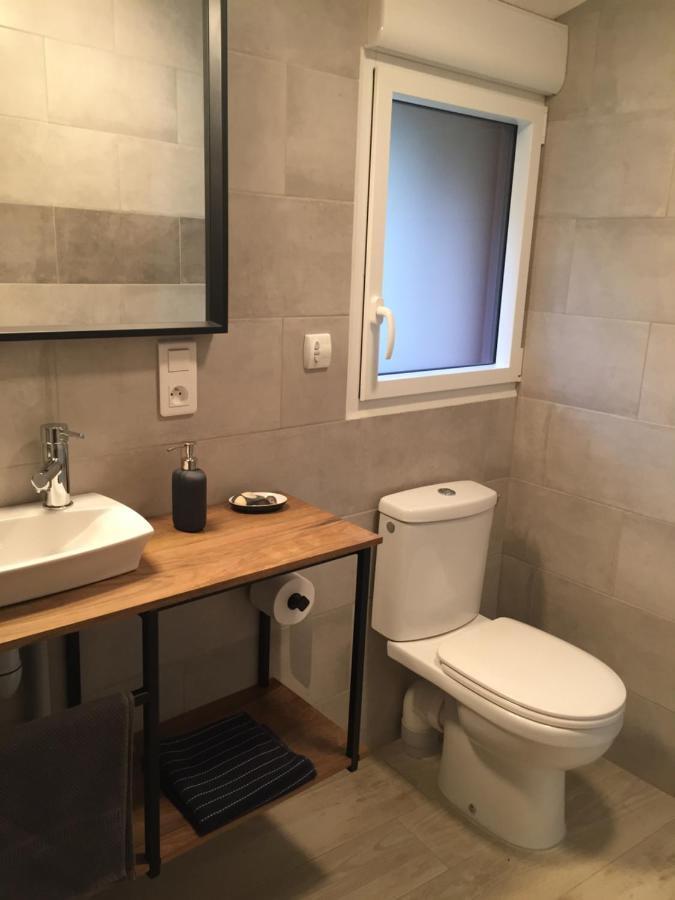Gite De Gazelle Chambres D'Hote La Vacquerie-et-Saint-Martin-de-Castries Ngoại thất bức ảnh