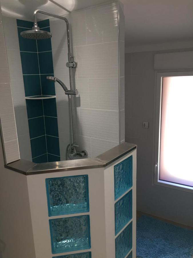 Gite De Gazelle Chambres D'Hote La Vacquerie-et-Saint-Martin-de-Castries Ngoại thất bức ảnh